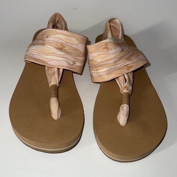 Sanuk sling soft top sandals size 7. - Picture 3 of 9